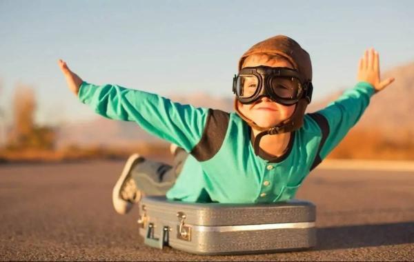 چگونه فرزند مستقلی تربیت کنیم؟ چگونه فرزند مستقلی تربیت کنیم؟